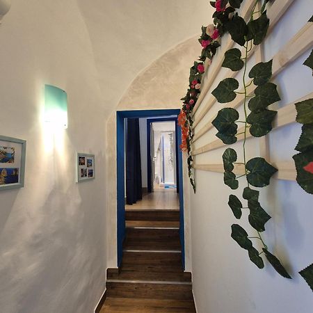 Casa Vacanze Smeralda Amalfi Coast Vietri Exterior foto