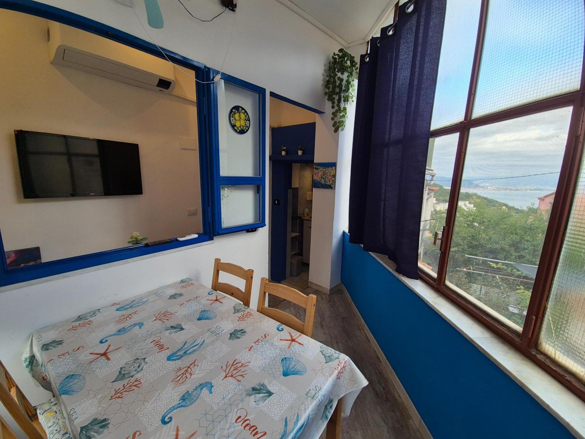 Casa Vacanze Smeralda Amalfi Coast Vietri Exterior foto