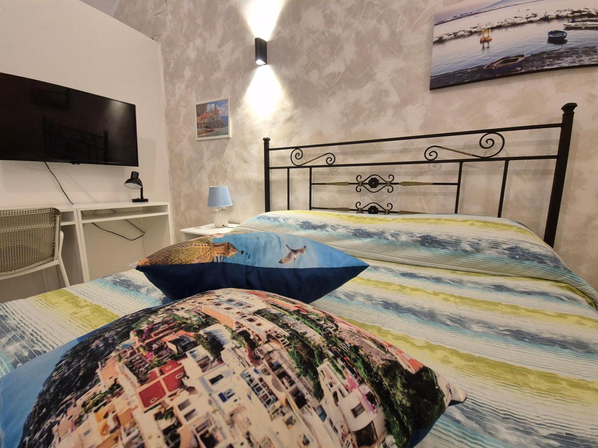 Casa Vacanze Smeralda Amalfi Coast Vietri Exterior foto