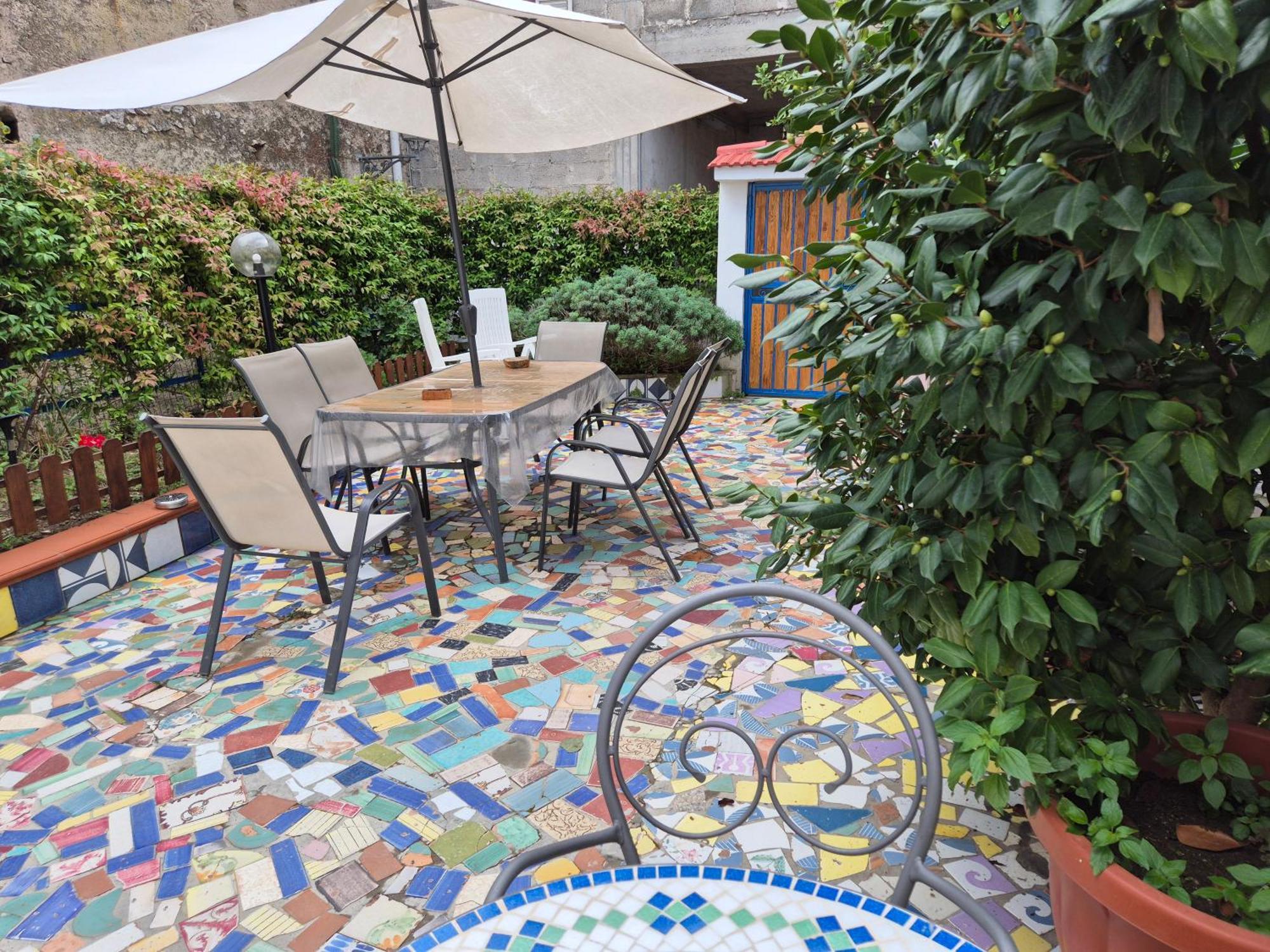 Casa Vacanze Smeralda Amalfi Coast Vietri Exterior foto