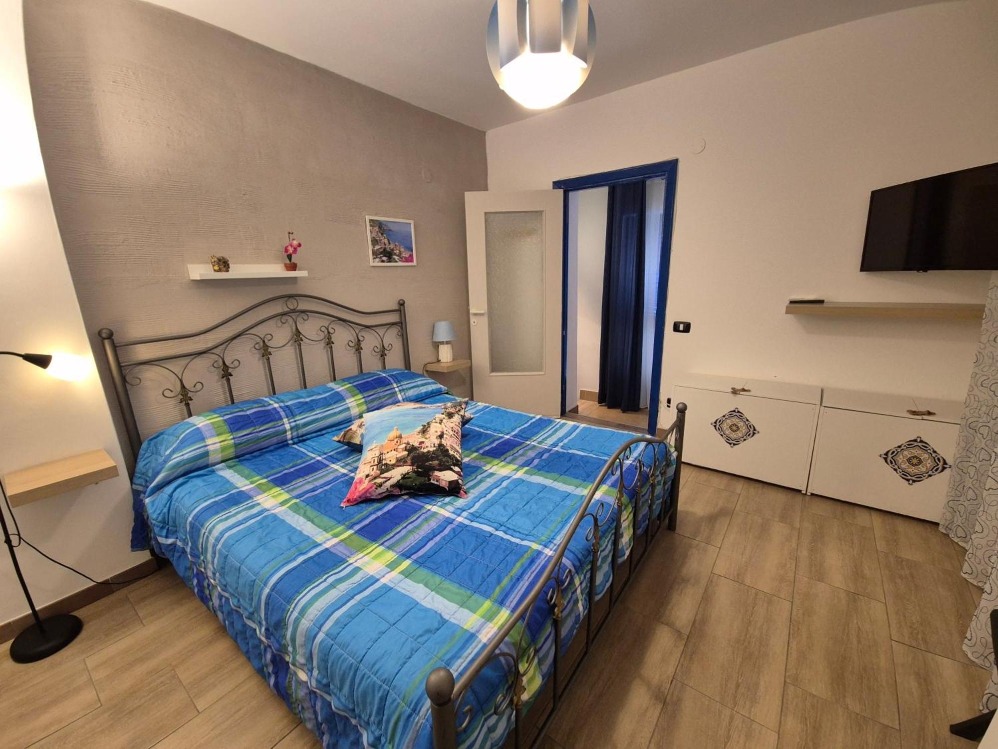 Casa Vacanze Smeralda Amalfi Coast Vietri Exterior foto