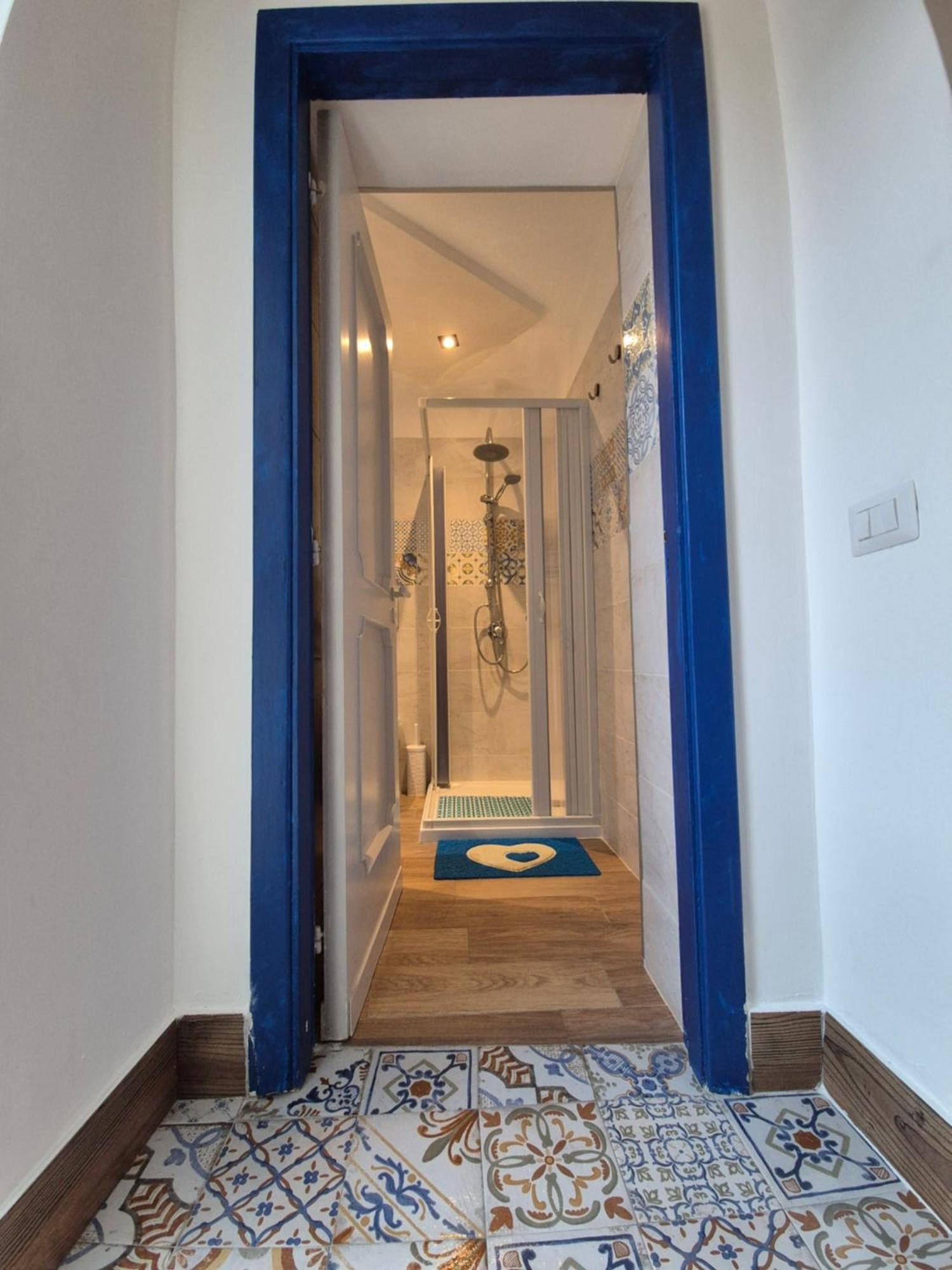 Casa Vacanze Smeralda Amalfi Coast Vietri Exterior foto